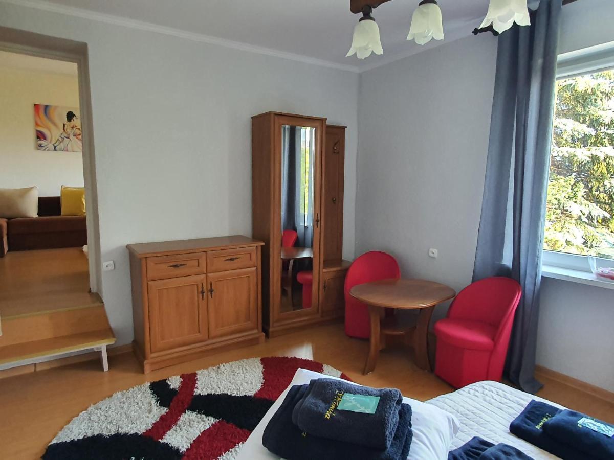 Dom Goscinny Marta - Pokoje, Apartamenty, Domki Krynica Morska Exterior foto